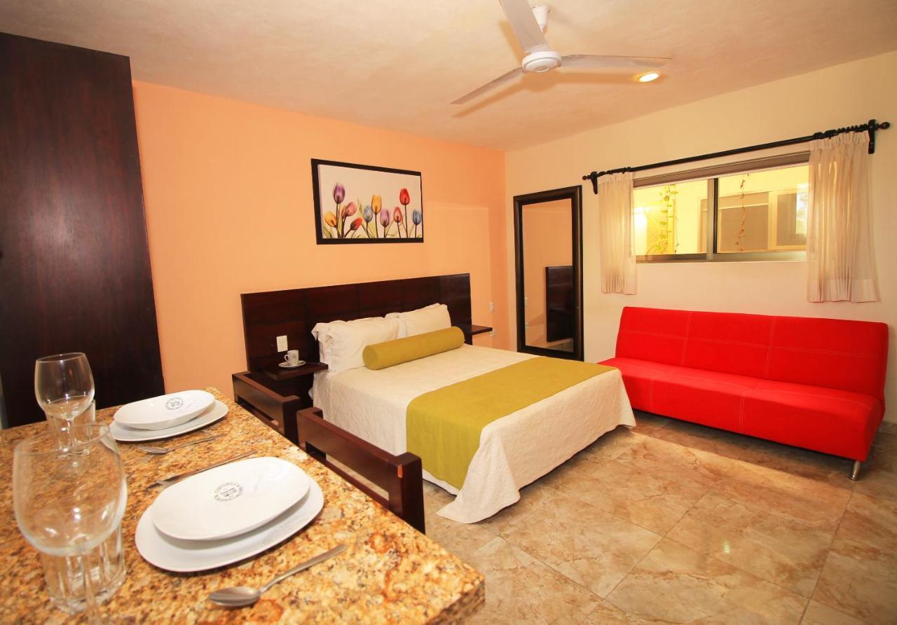 Papagayo Hotel Boutique Playa del Carmen Dış mekan fotoğraf A typical hotel room